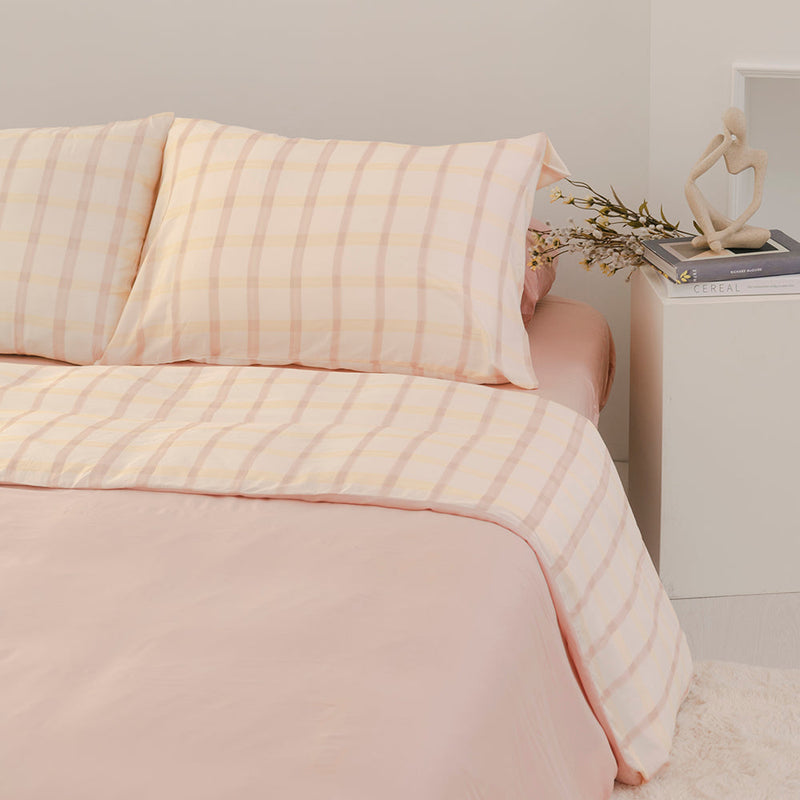 Checkered Bamboo Pillowcase Pair